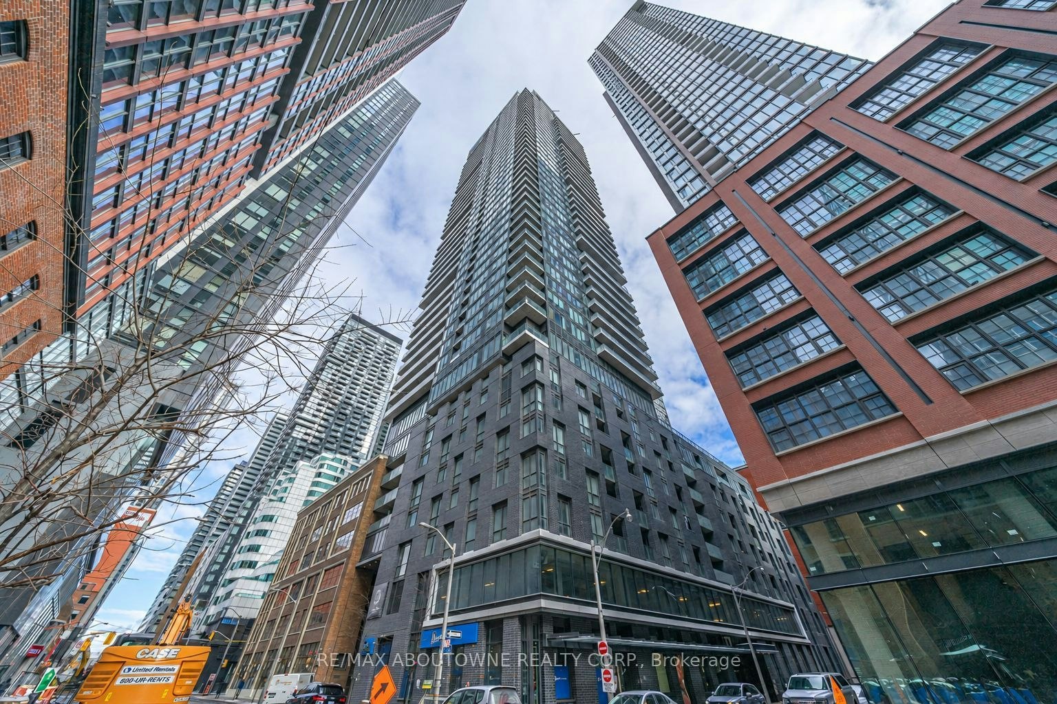 4805-115 Blue Jays Way, Toronto, ON, M5V 0N4 - 3