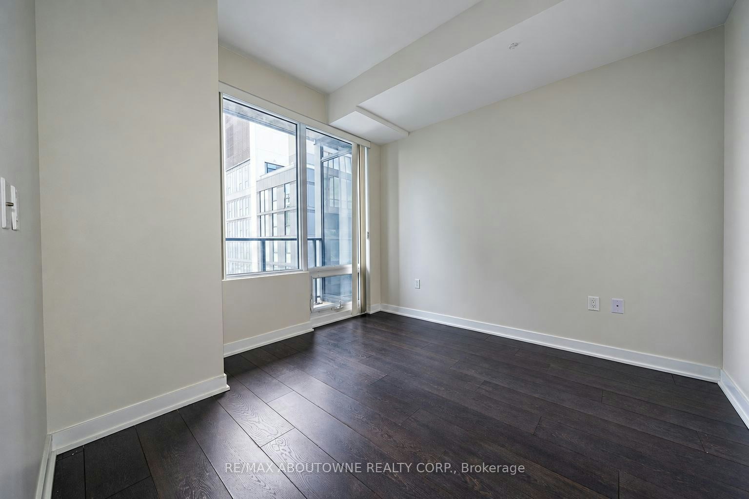 4805-115 Blue Jays Way, Toronto, ON, M5V 0N4 - 11
