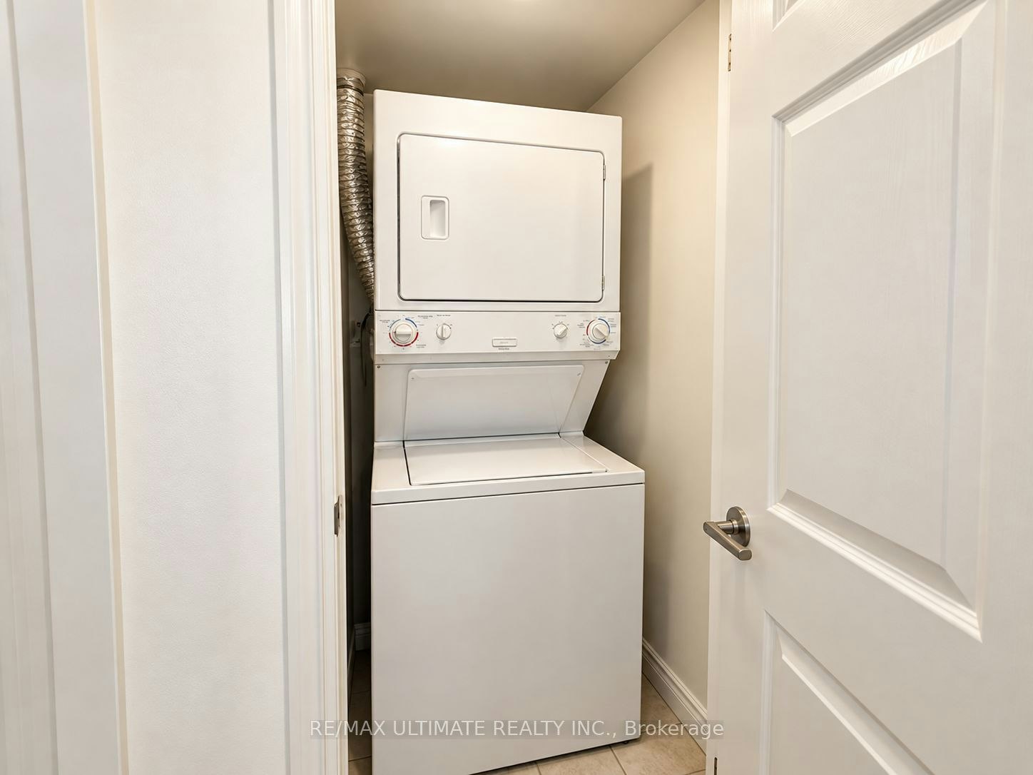 2901-763 Bay Street, Toronto, ON, M5G 2R3 - 12
