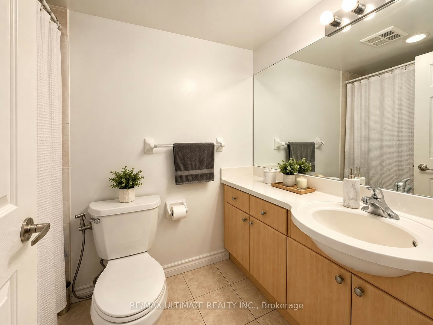 2901-763 Bay Street, Toronto, ON, M5G 2R3 - 10