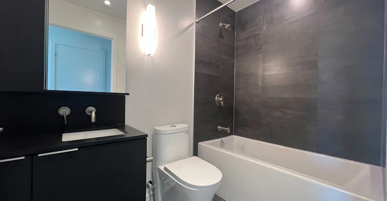 1303-120 Broadway Avenue, Toronto, ON, M4P 1V7 - 17