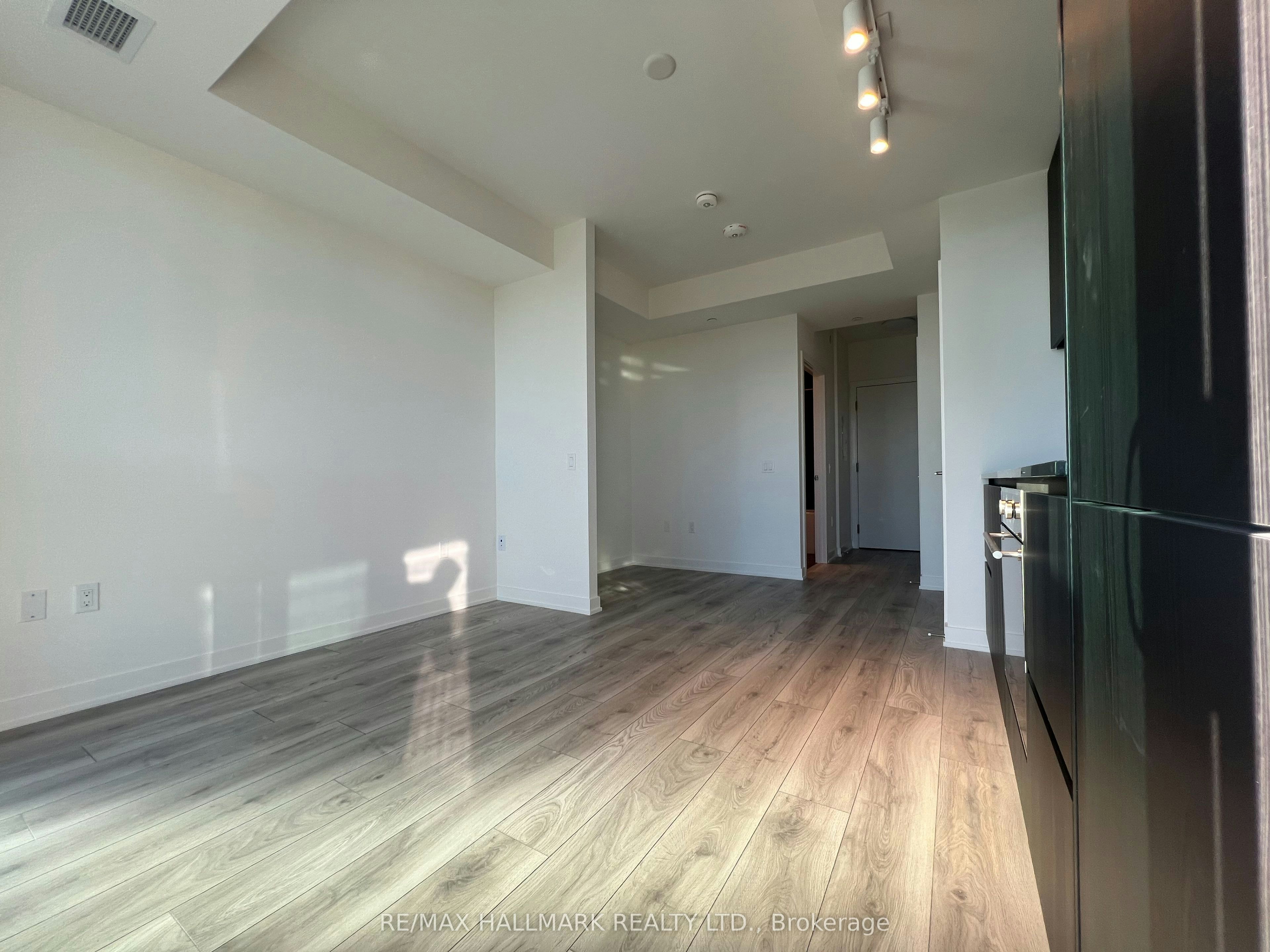 1303-120 Broadway Avenue, Toronto, ON, M4P 1V7 - 12