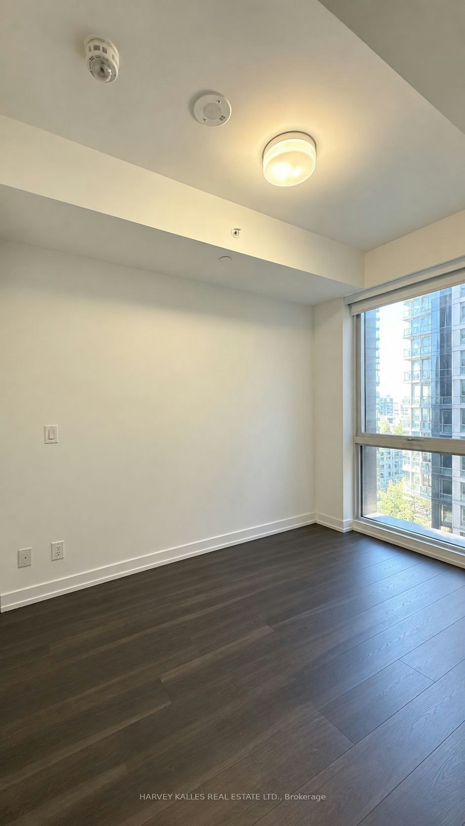 1511-25 Ordnance Street, Toronto, ON, M6K 0E9 - 6