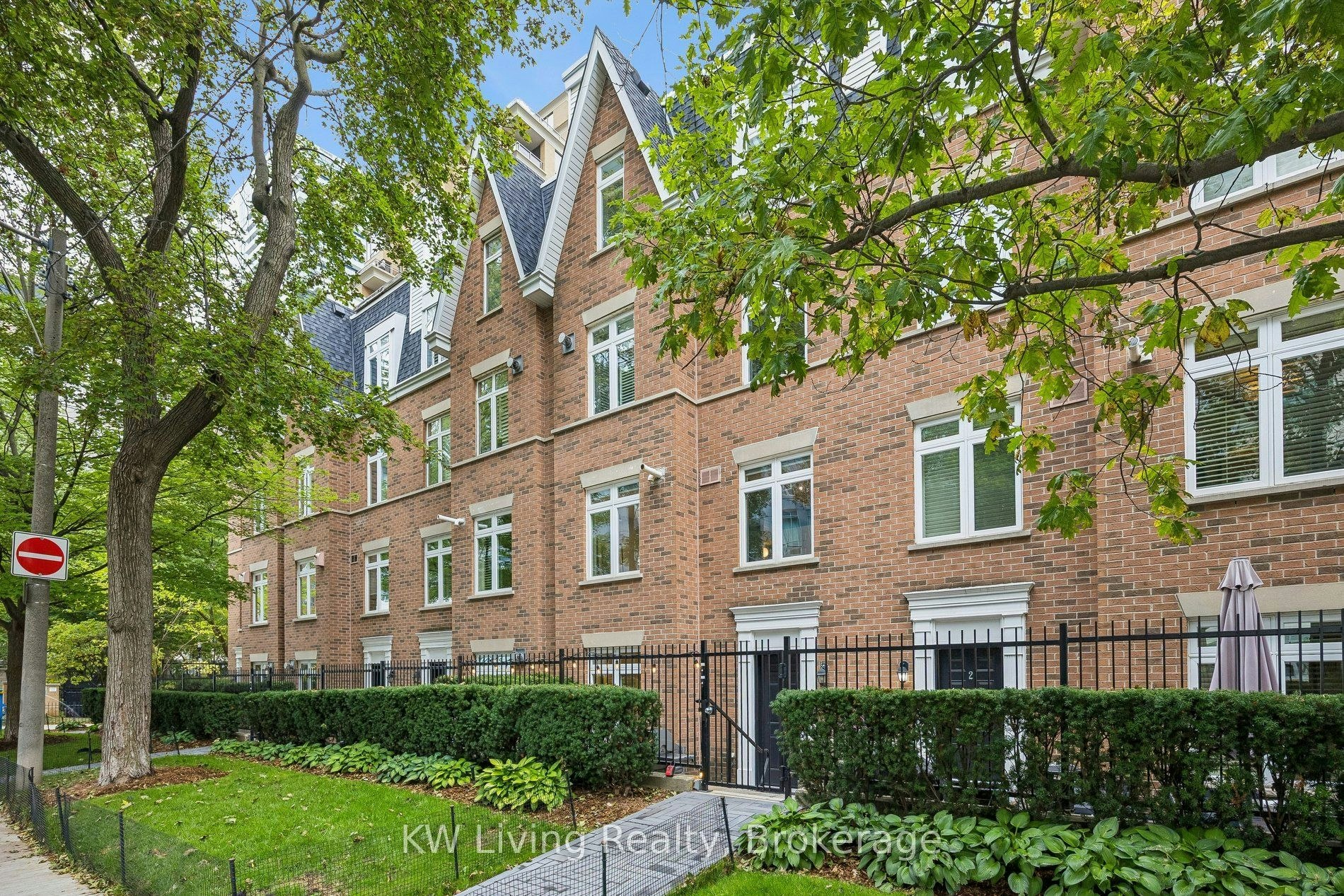 3-87 Lillian Street, Toronto, ON, M4S 2H7