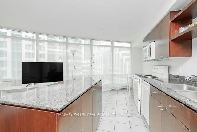 1510-361 Front Street W, Toronto, ON, M5V 3R5 - 4