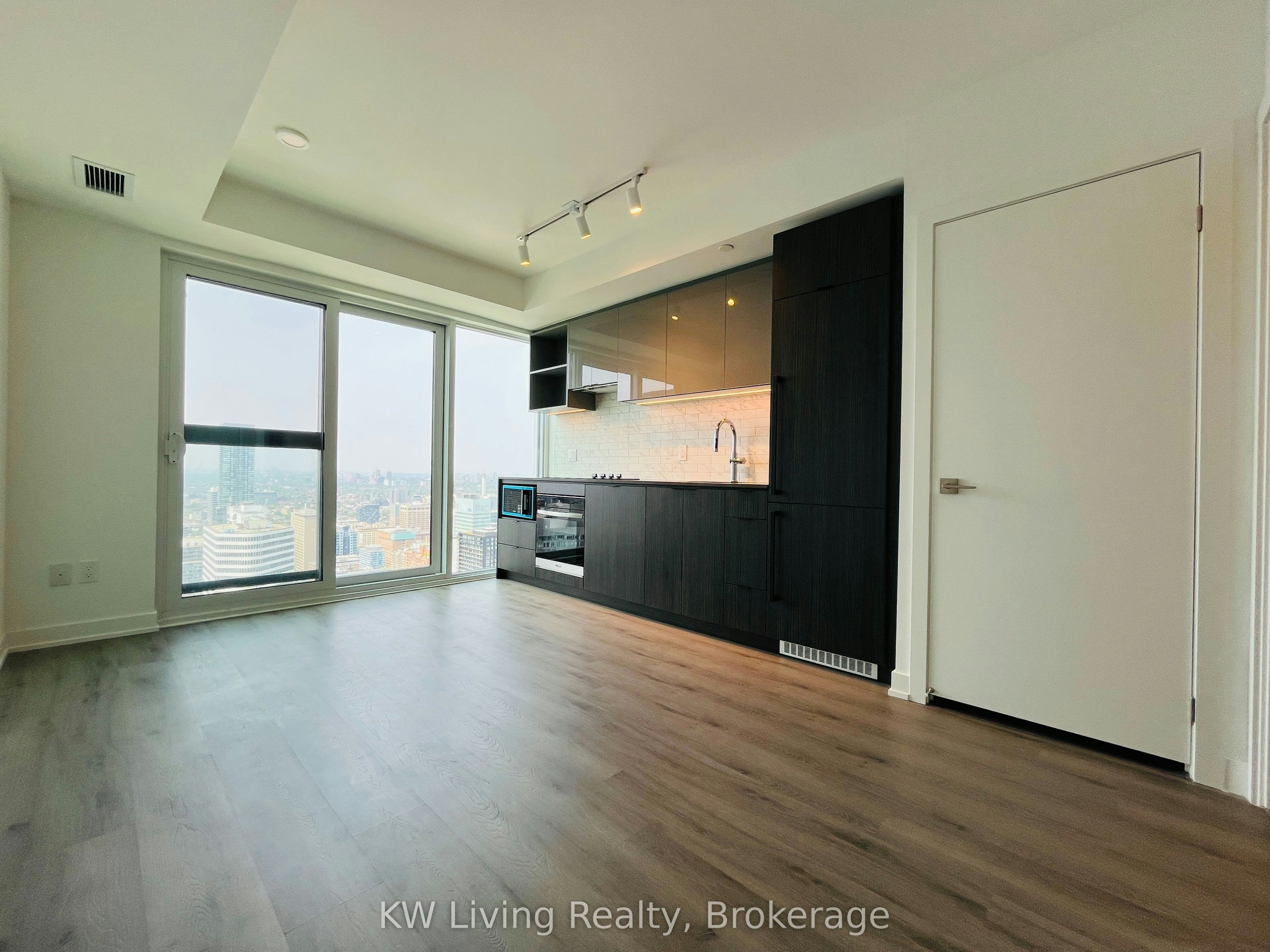 5702-252 Church Street, Toronto, ON, M5B 0E6 - 6