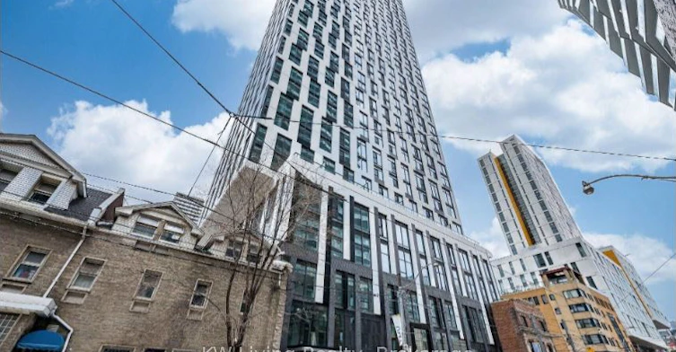 5702-252 Church Street, Toronto, ON, M5B 0E6