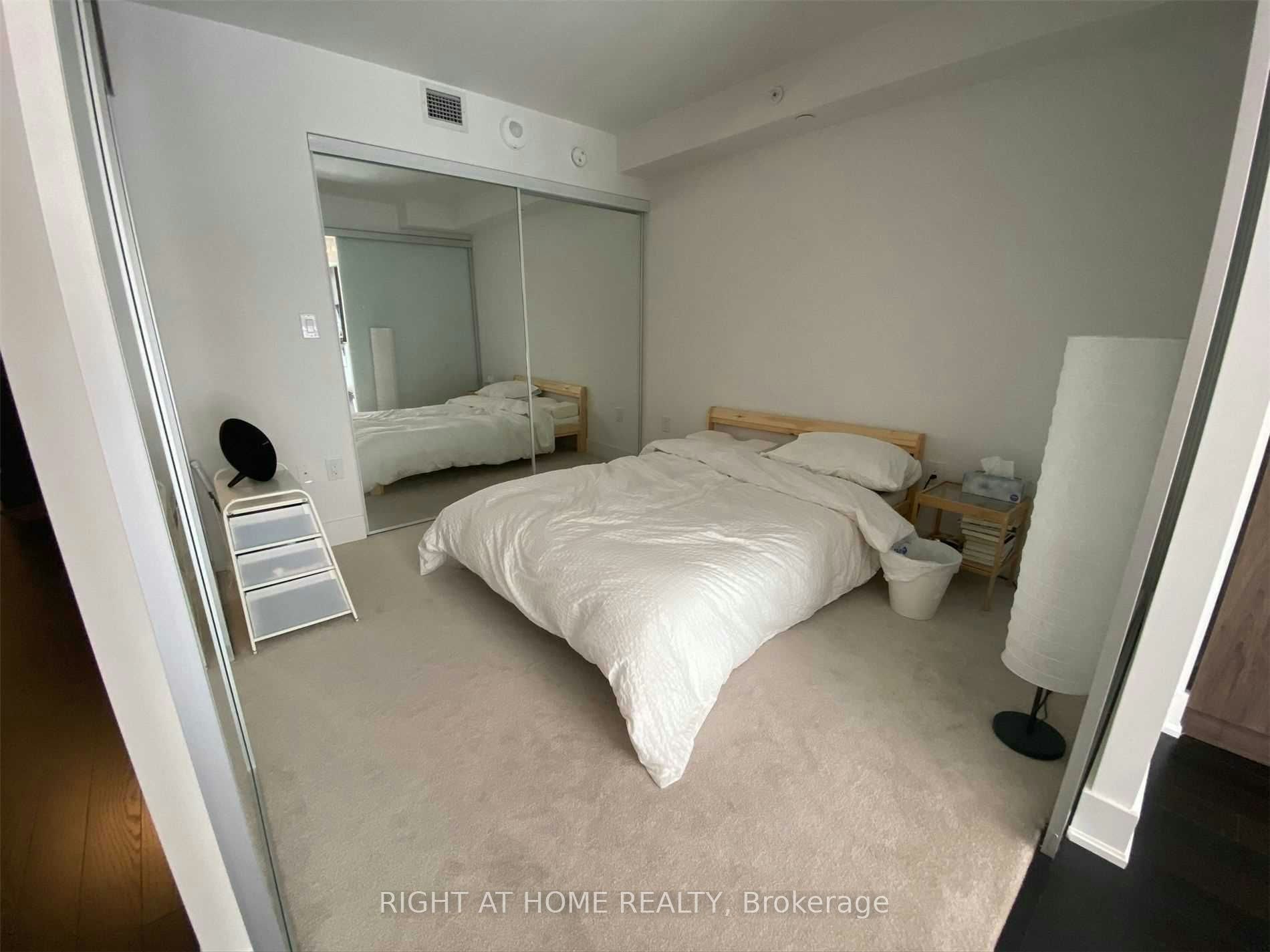1612-955 Bay Street, Toronto, ON, M5S 2A2 - 4
