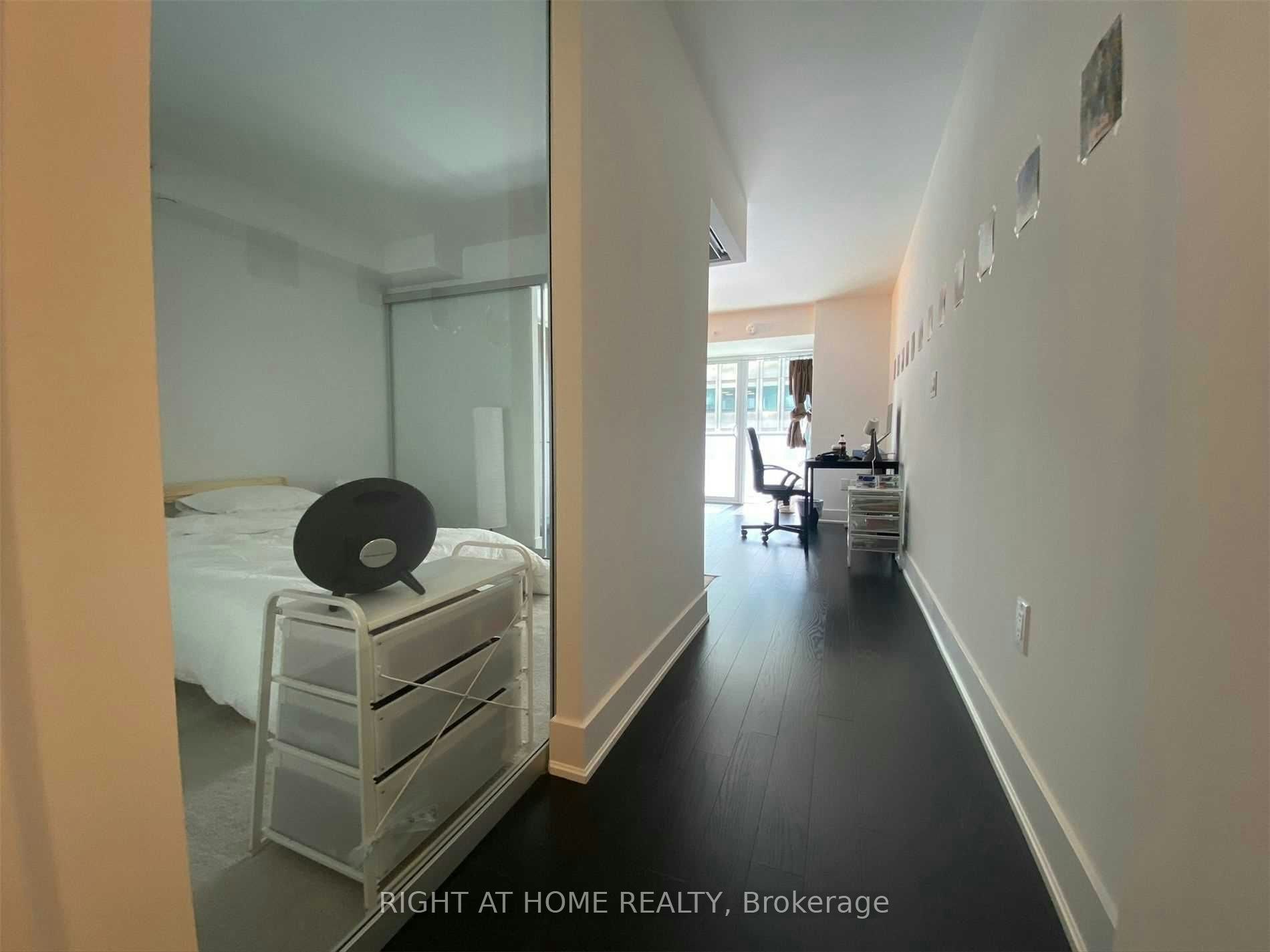 1612-955 Bay Street, Toronto, ON, M5S 2A2 - 10