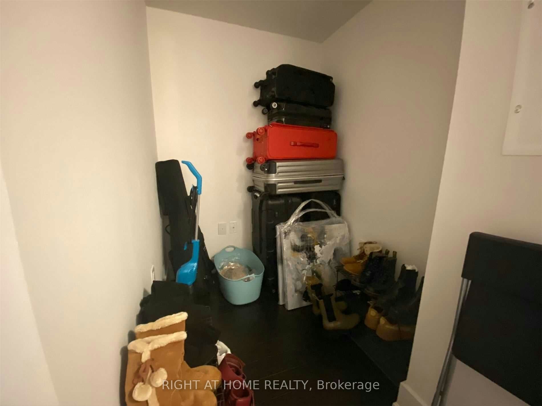 1612-955 Bay Street, Toronto, ON, M5S 2A2 - 11