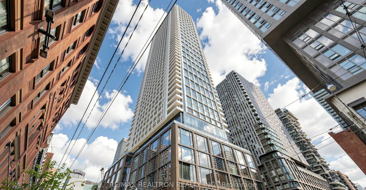 5807-88 Queen Street, Toronto, ON, M5C 0B6