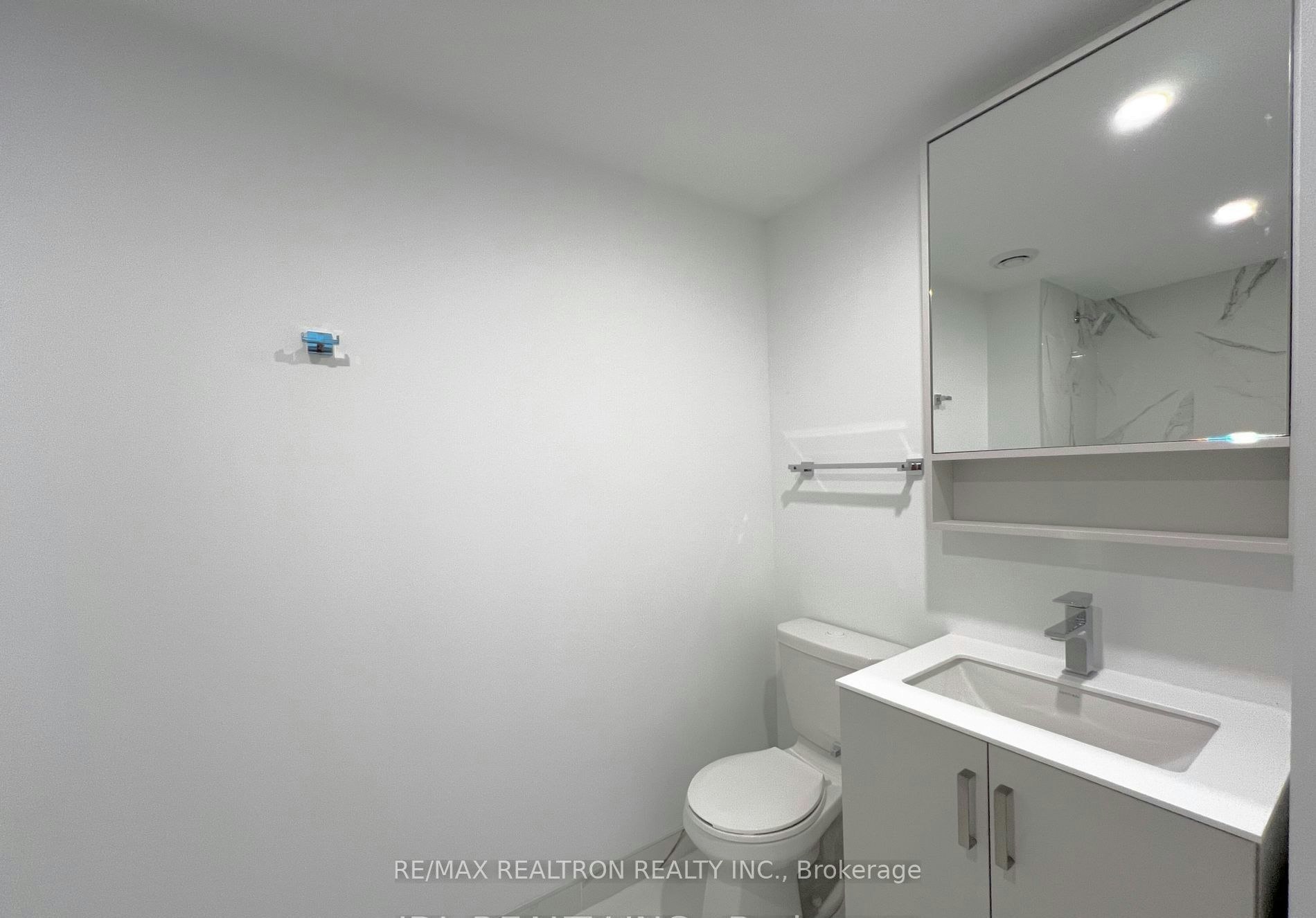 5807-88 Queen Street, Toronto, ON, M5C 0B6 - 19