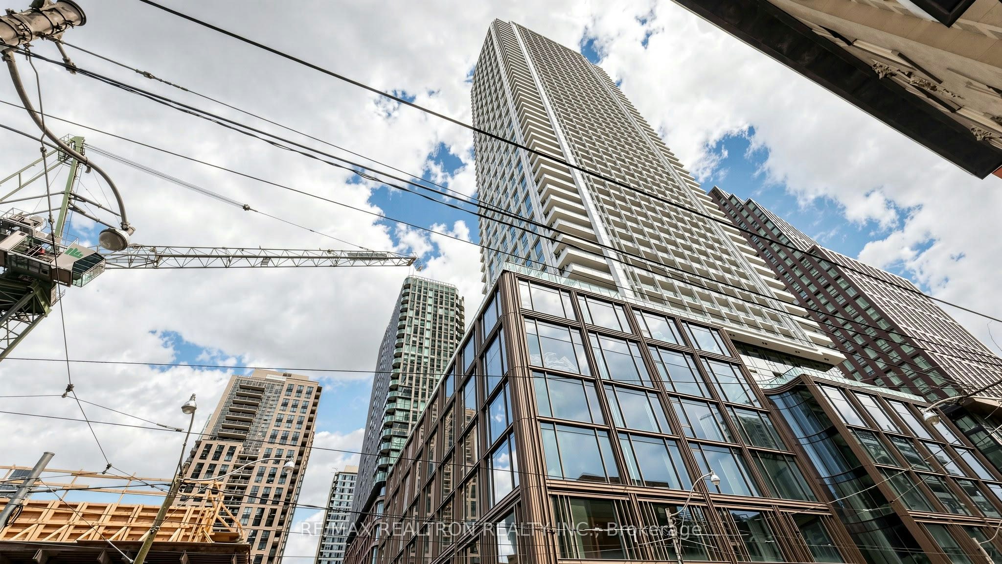 5807-88 Queen Street, Toronto, ON, M5C 0B6 - 2