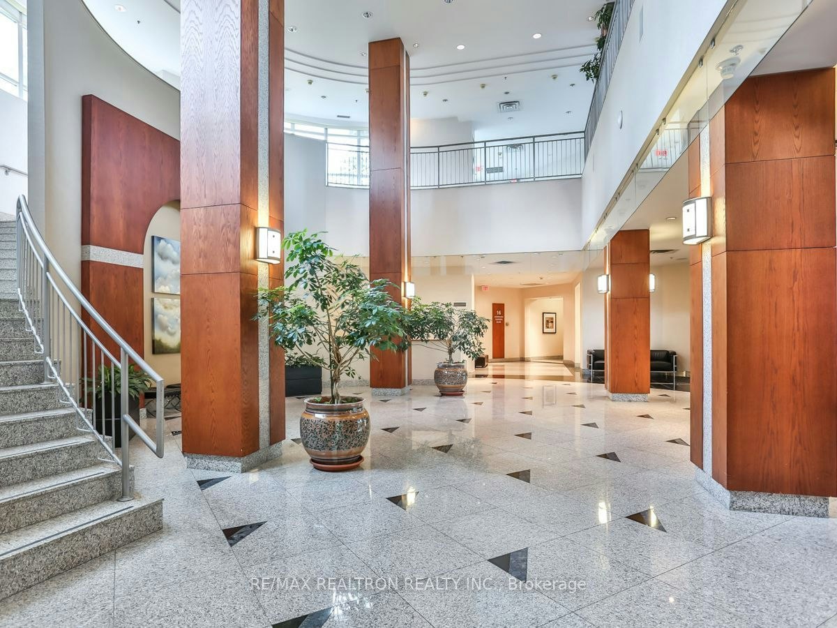 2406-16 Harrison Garden Boulevard, Toronto, ON, M2N 7J6 - 11