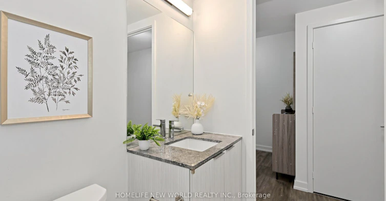 813-158 Front Street E, Toronto, ON, M5A 0K9 - 34
