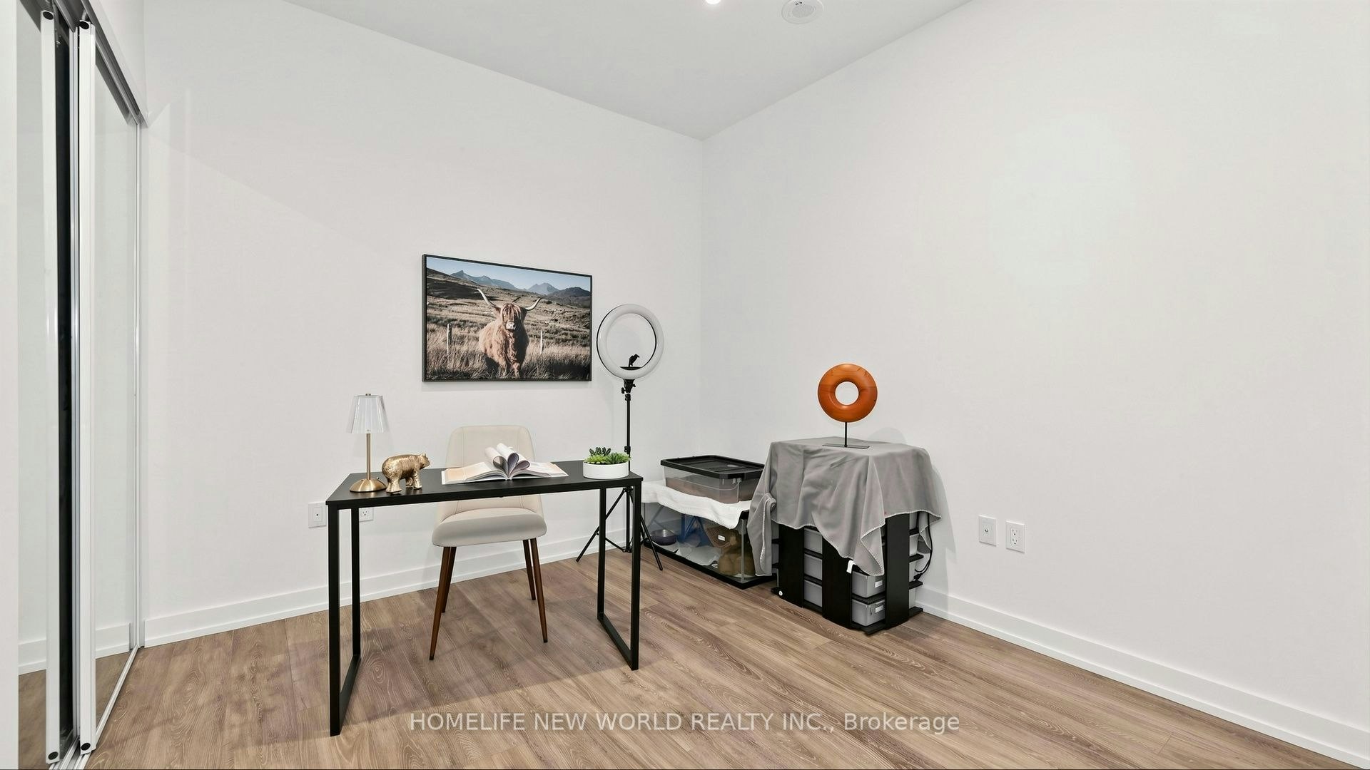 813-158 Front Street E, Toronto, ON, M5A 0K9 - 28