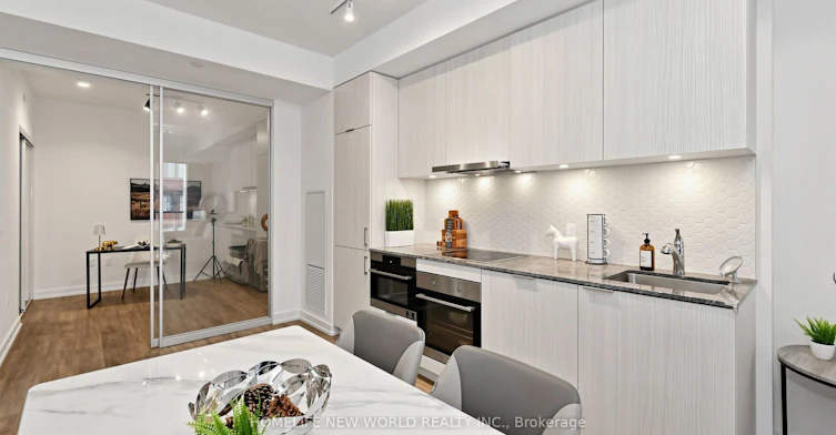 813-158 Front Street E, Toronto, ON, M5A 0K9 - 18