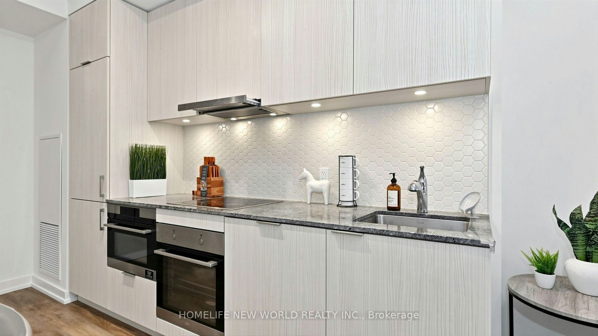 813-158 Front Street E, Toronto, ON, M5A 0K9 - 20