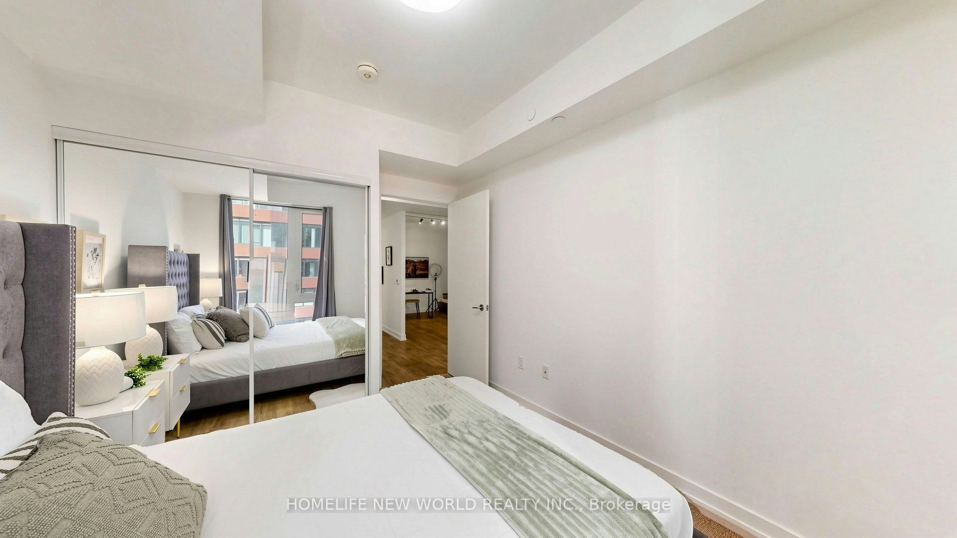 813-158 Front Street E, Toronto, ON, M5A 0K9 - 25