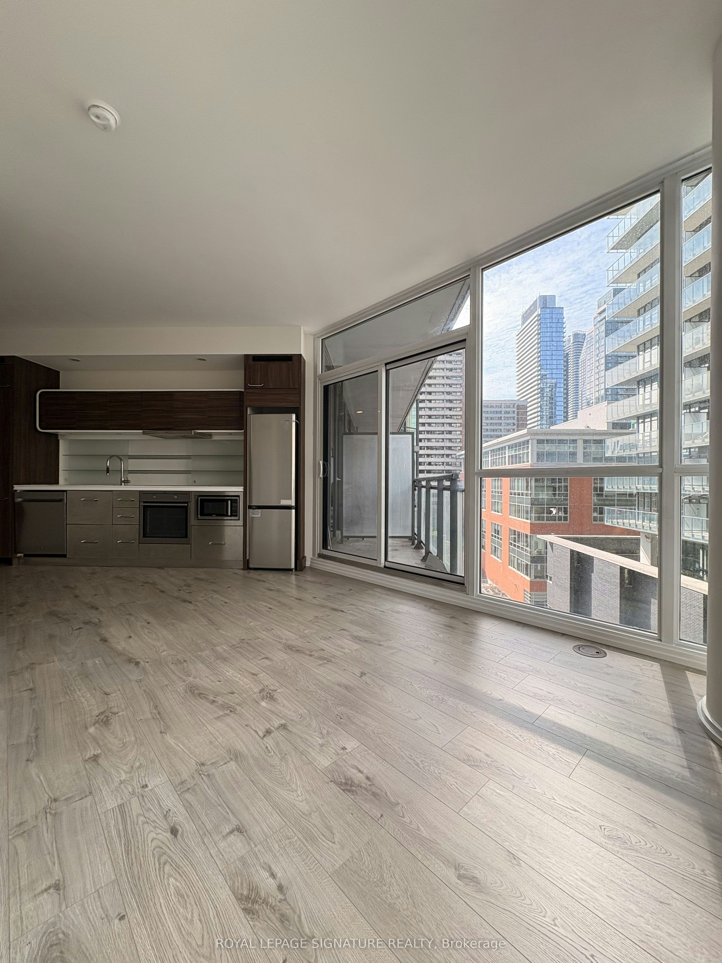 806-45 Charles Street E, Toronto, ON, M4Y 0B8 - 5