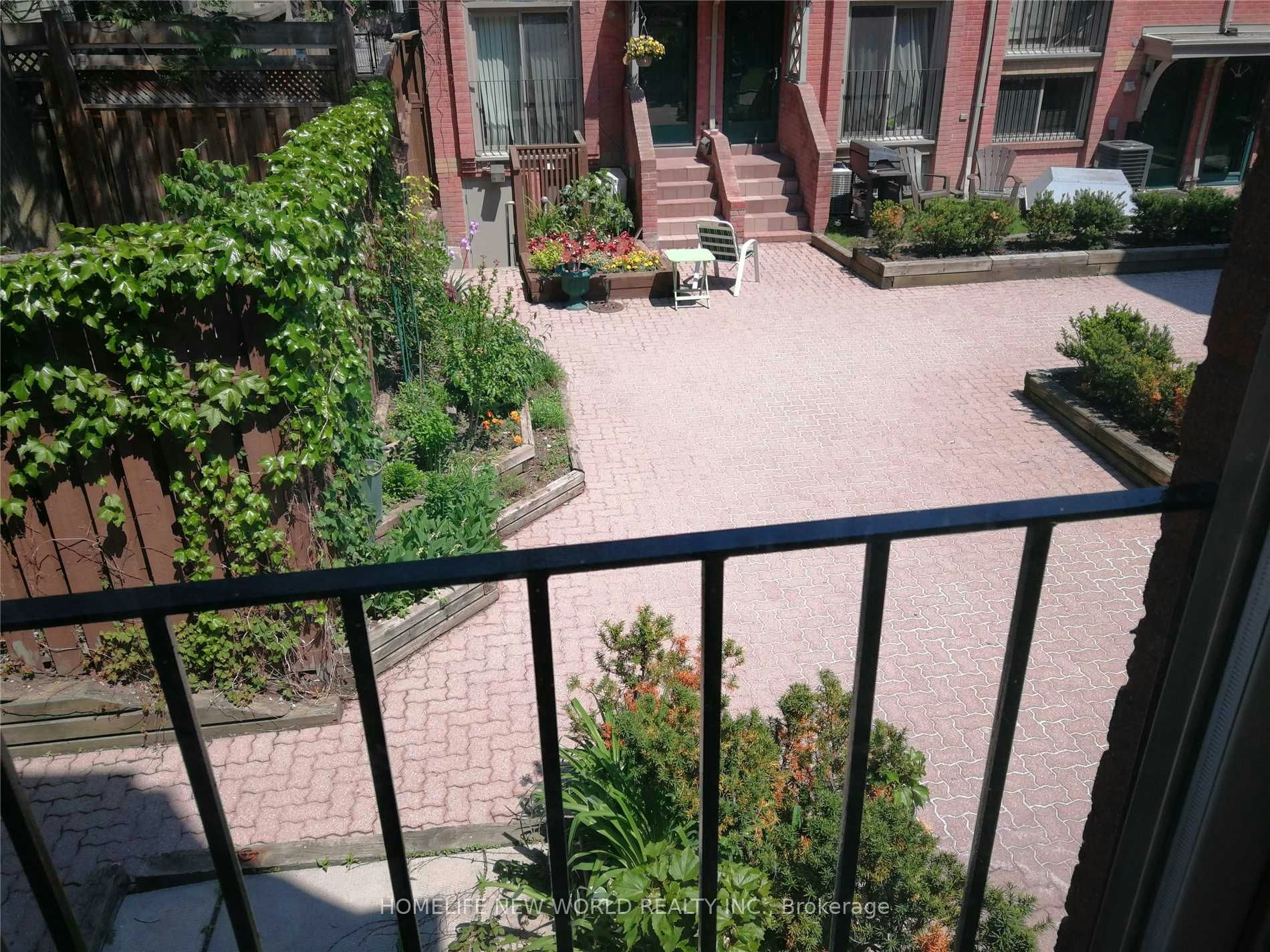 33-325 Jarvis Street, Toronto, ON, M5B 2C2 - 8