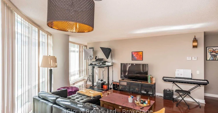 505-373 Front Street W, Toronto, ON, M5V 3R7 - 5