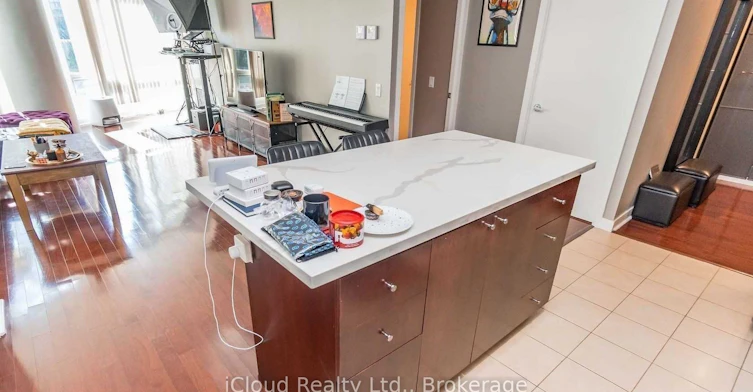 505-373 Front Street W, Toronto, ON, M5V 3R7 - 12