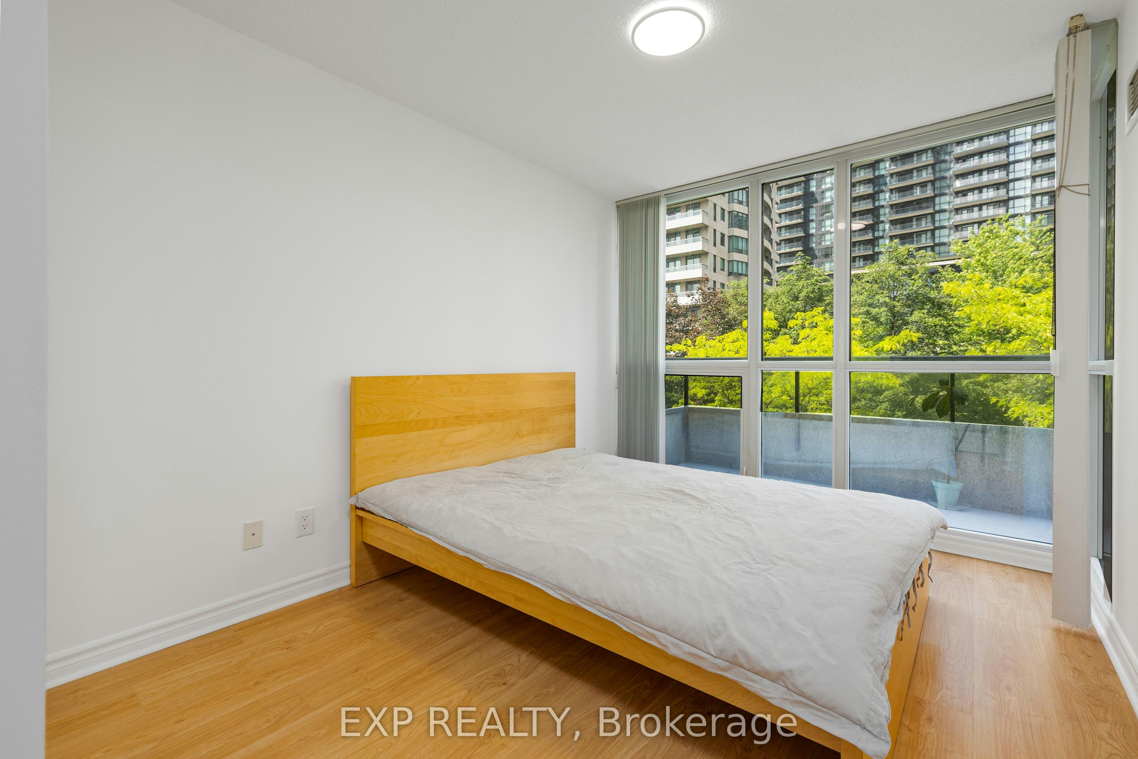 311-35 Hollywood Avenue, Toronto, ON, M2N 0A9 - 21