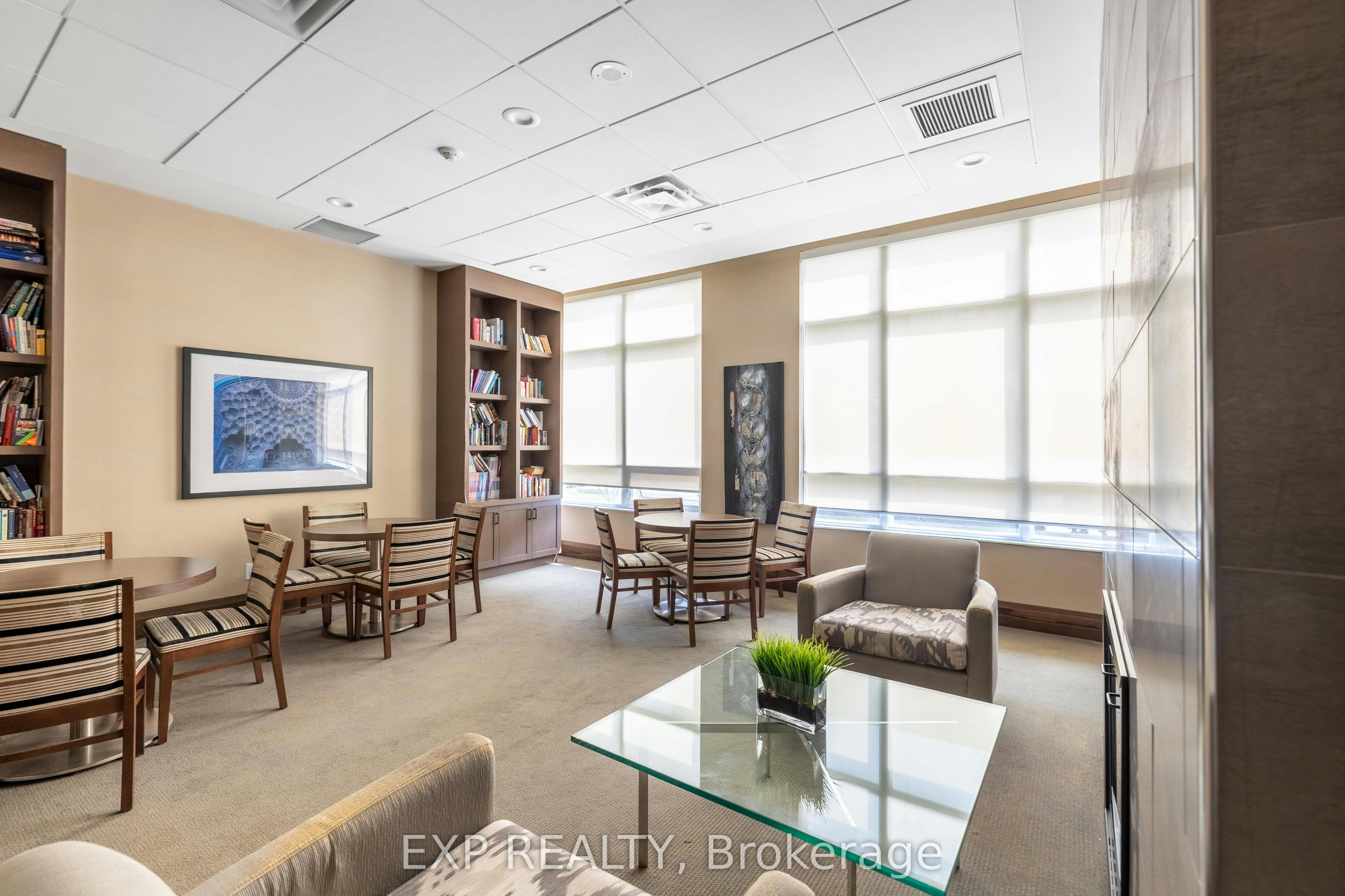 311-35 Hollywood Avenue, Toronto, ON, M2N 0A9 - 33