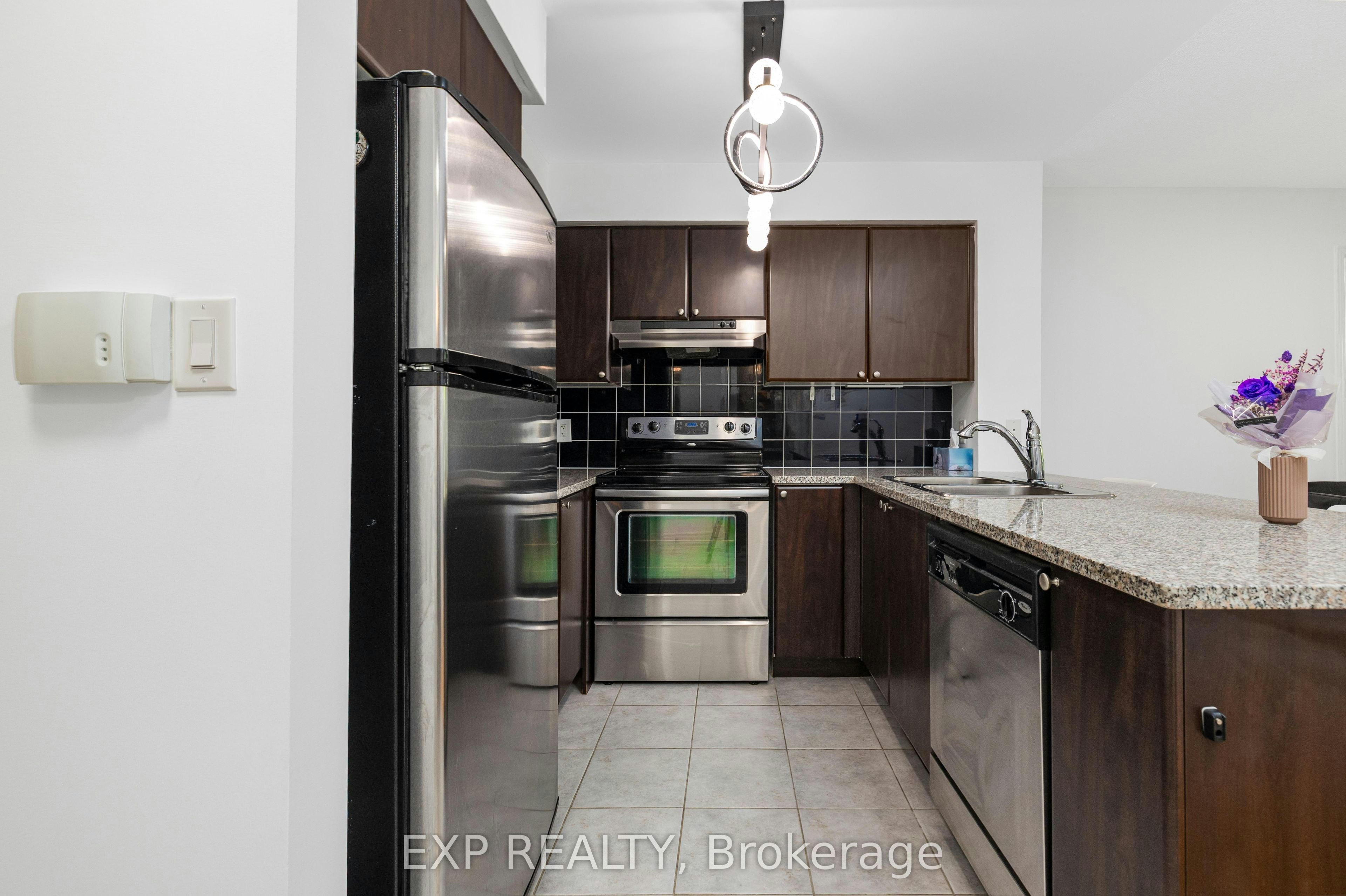 311-35 Hollywood Avenue, Toronto, ON, M2N 0A9 - 8