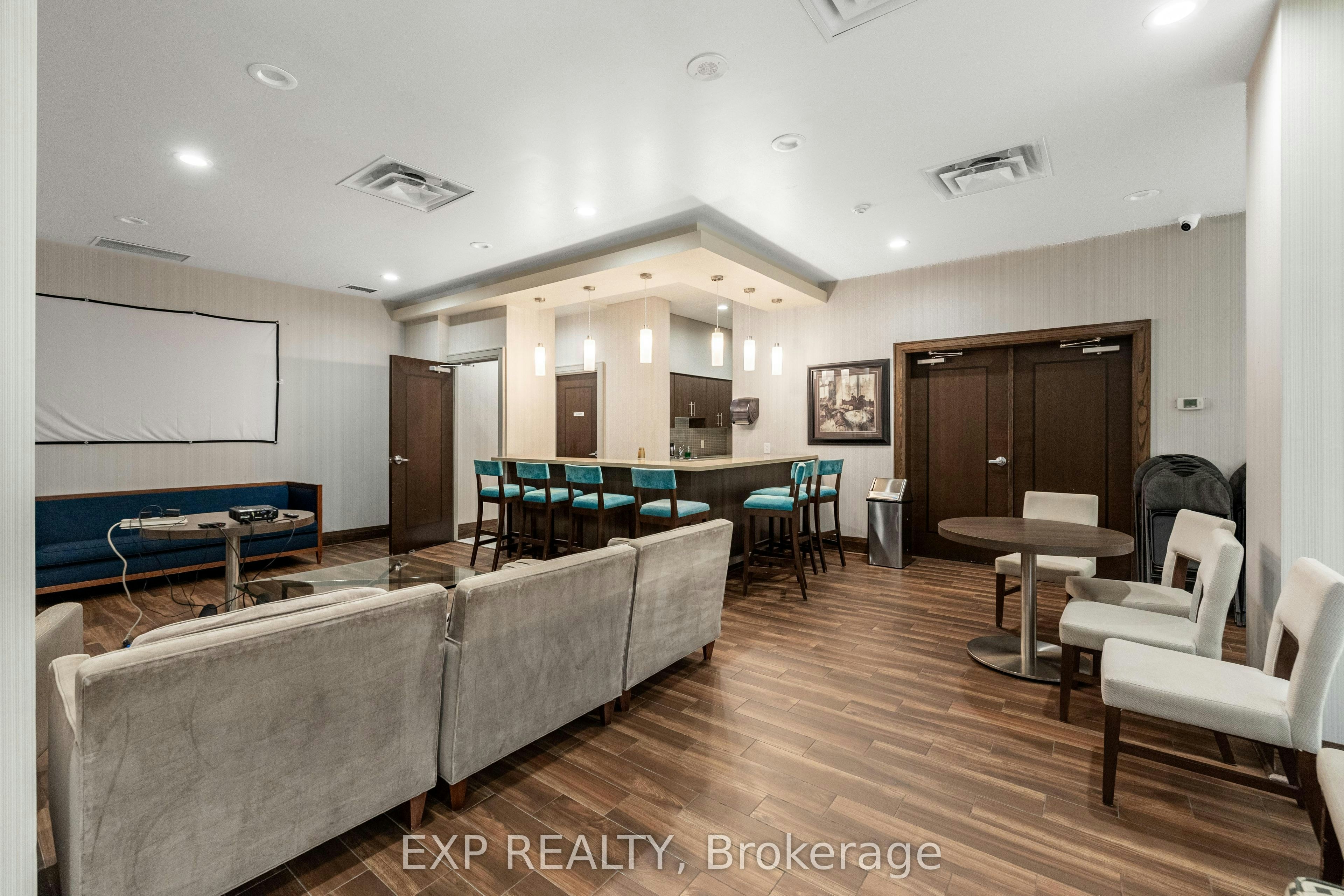 311-35 Hollywood Avenue, Toronto, ON, M2N 0A9 - 37