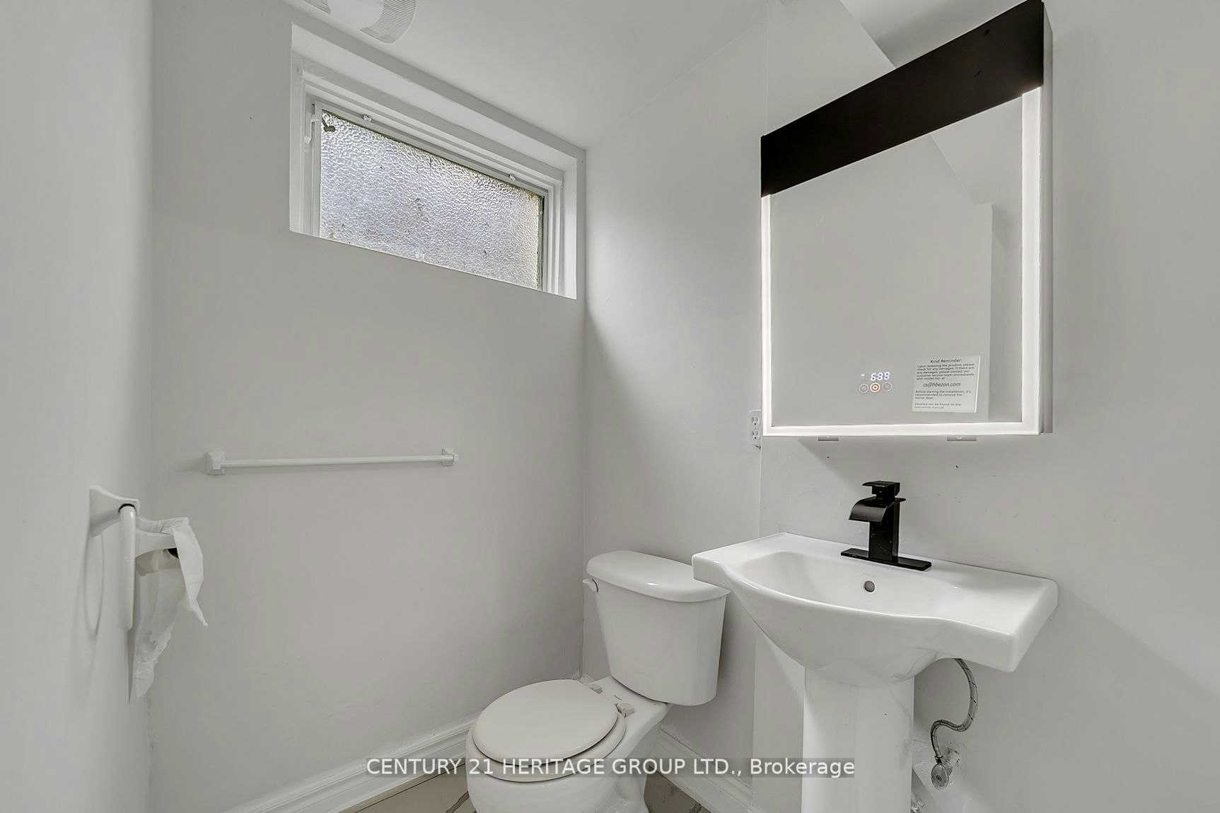 Bsmt-31 Larabee Crescent, Toronto, ON, M3A 3E6 - 4