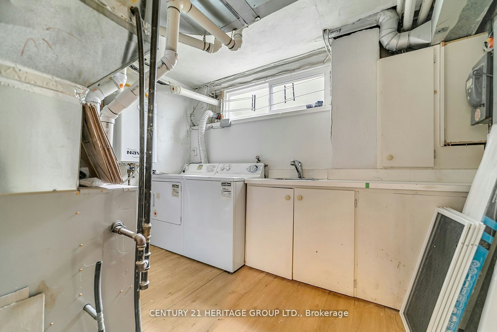Bsmt-31 Larabee Crescent, Toronto, ON, M3A 3E6 - 6