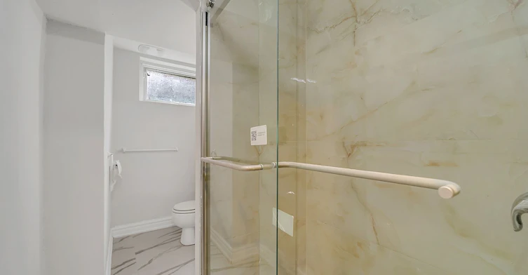 Bsmt-31 Larabee Crescent, Toronto, ON, M3A 3E6 - 3