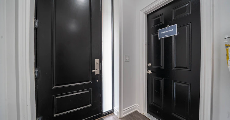 Studio-208 Dovercourt Road, Toronto, ON, M6J 3C8 - 4
