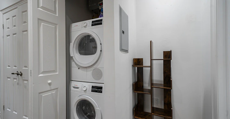 Studio-208 Dovercourt Road, Toronto, ON, M6J 3C8 - 15