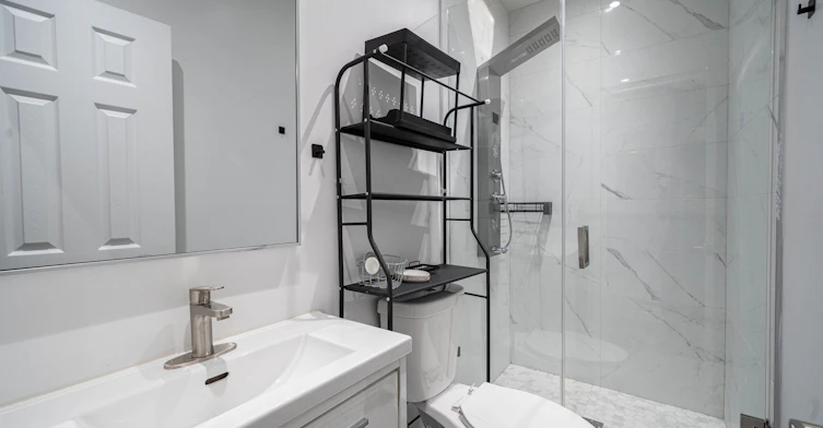 Studio-208 Dovercourt Road, Toronto, ON, M6J 3C8 - 14