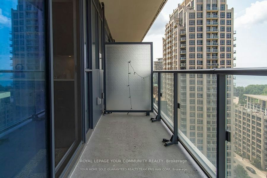 2003-38 Iannuzzi Street, Toronto, ON, M5V 0S2 - 11