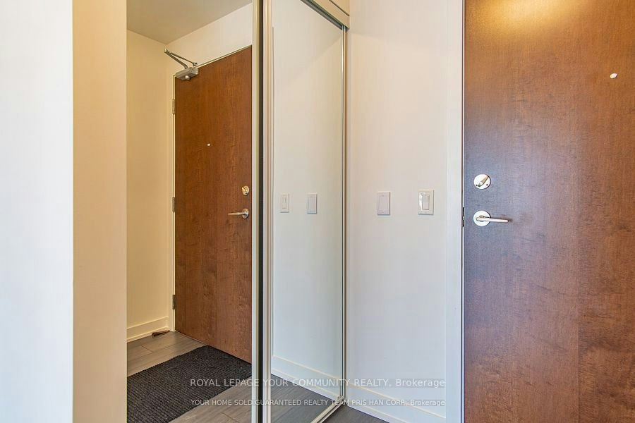 2003-38 Iannuzzi Street, Toronto, ON, M5V 0S2 - 13
