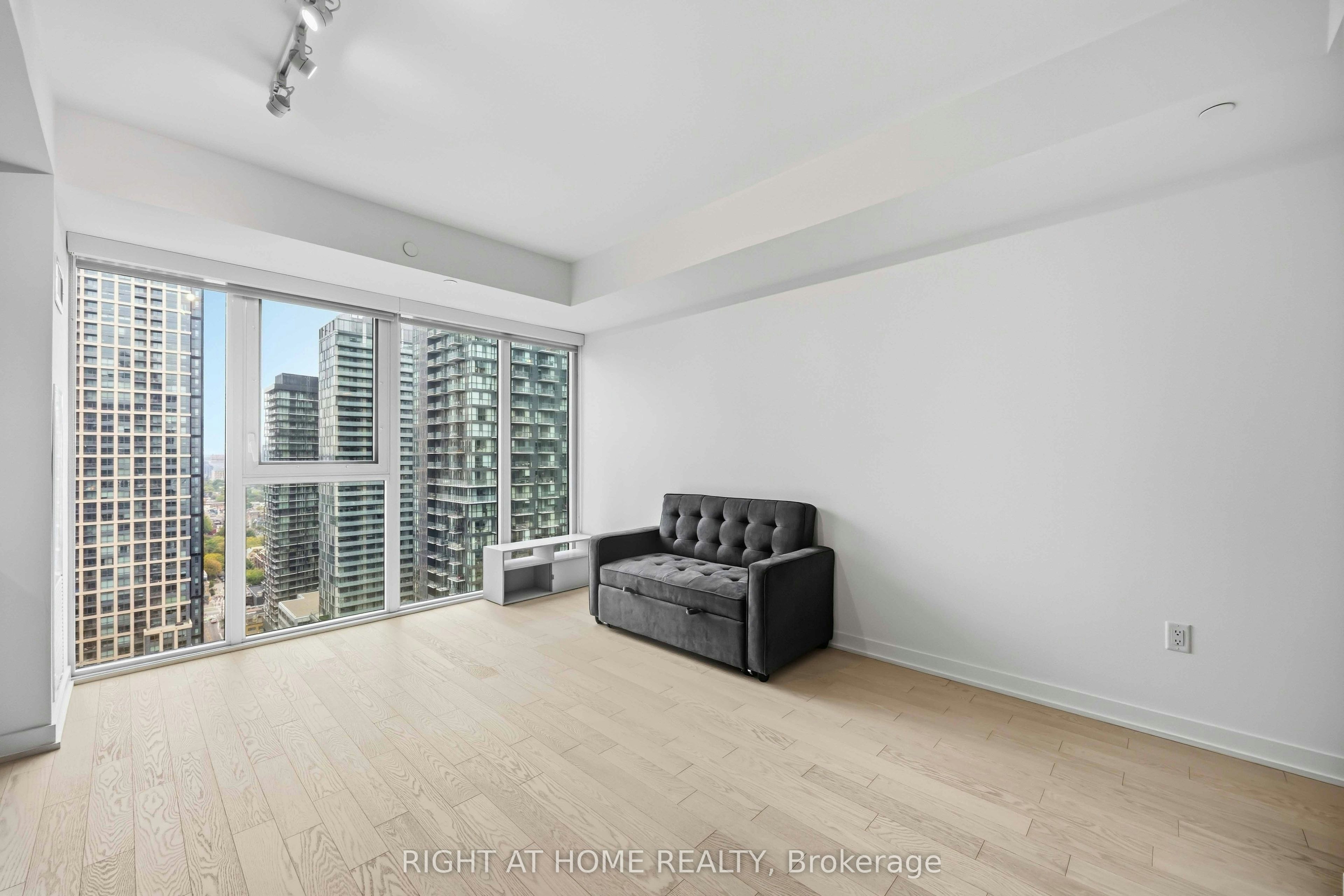 2801-357 King Street W, Toronto, ON, M5V 0S7 - 8
