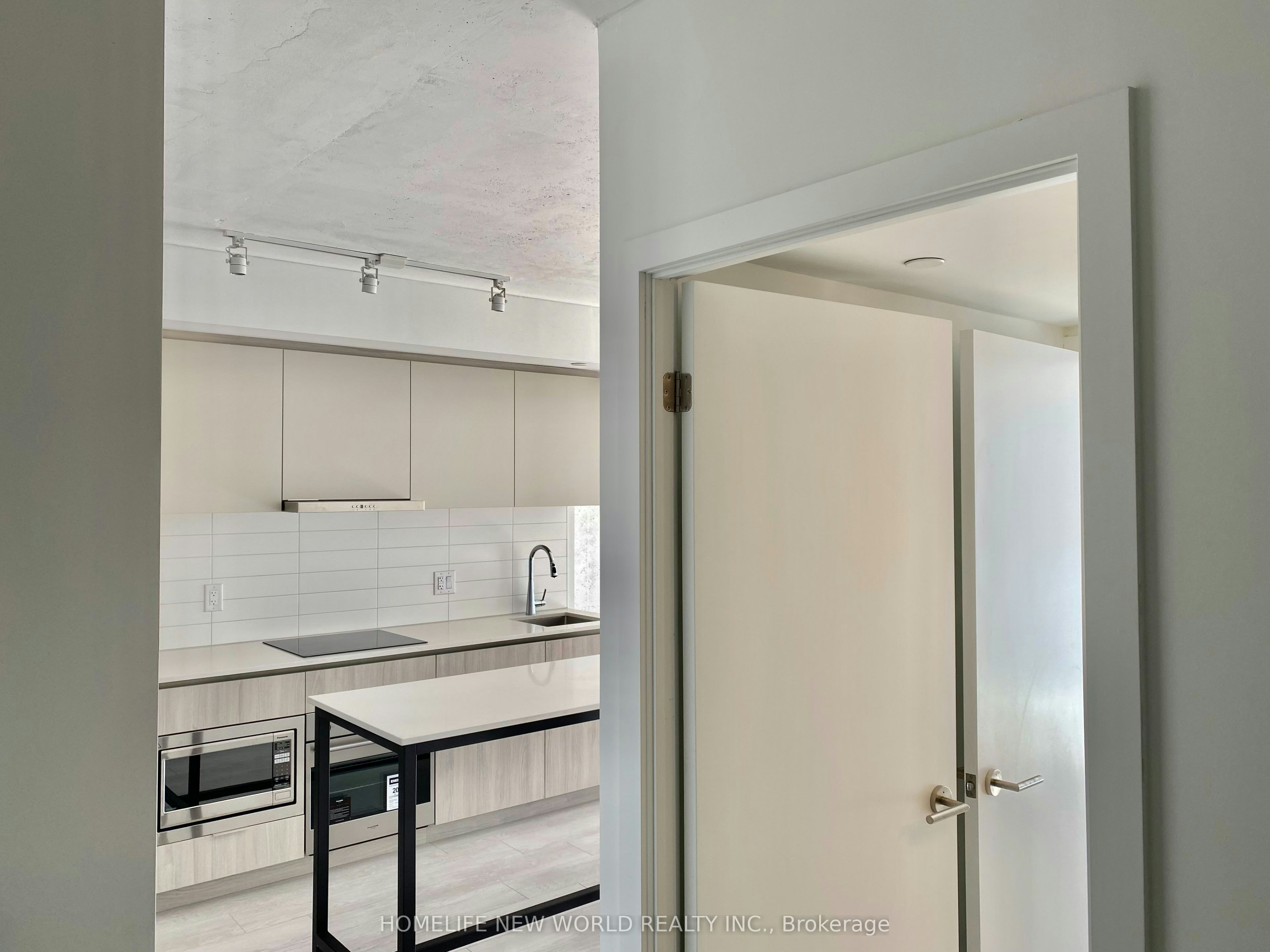 2408-47 Mutual Street, Toronto, ON, M5B 0C6 - 14