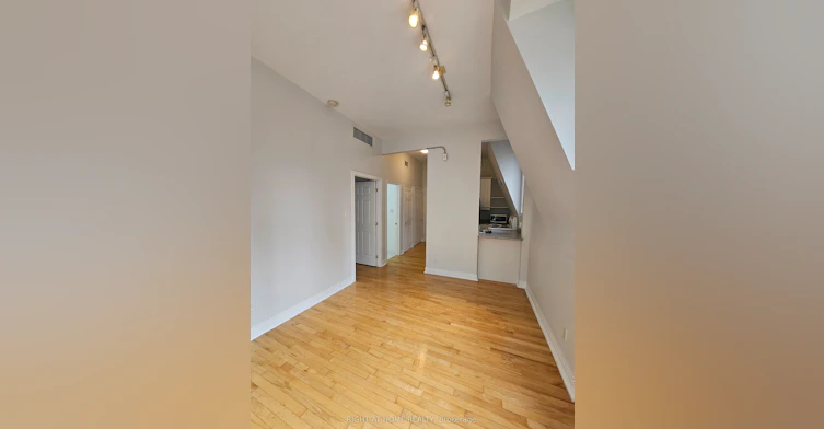 300-524 Yonge Street, Toronto, ON, M4Y 1X9 - 21