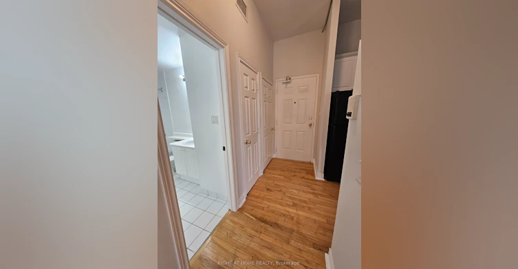 300-524 Yonge Street, Toronto, ON, M4Y 1X9 - 29