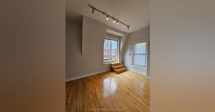 300-524 Yonge Street, Toronto, ON, M4Y 1X9 - 16