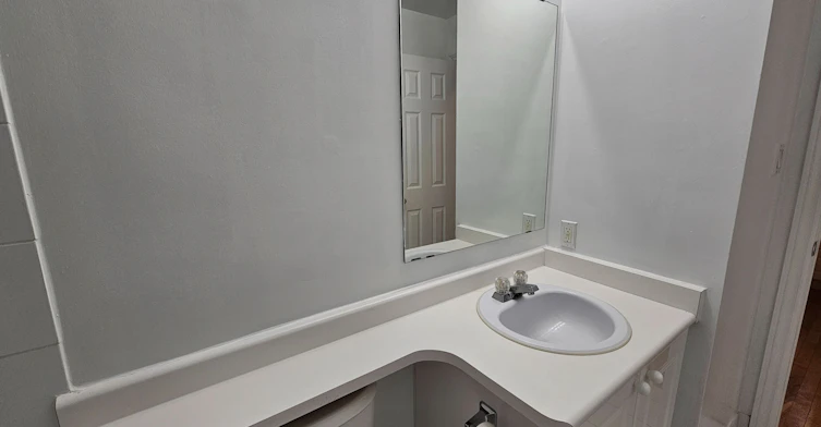 300-524 Yonge Street, Toronto, ON, M4Y 1X9 - 25