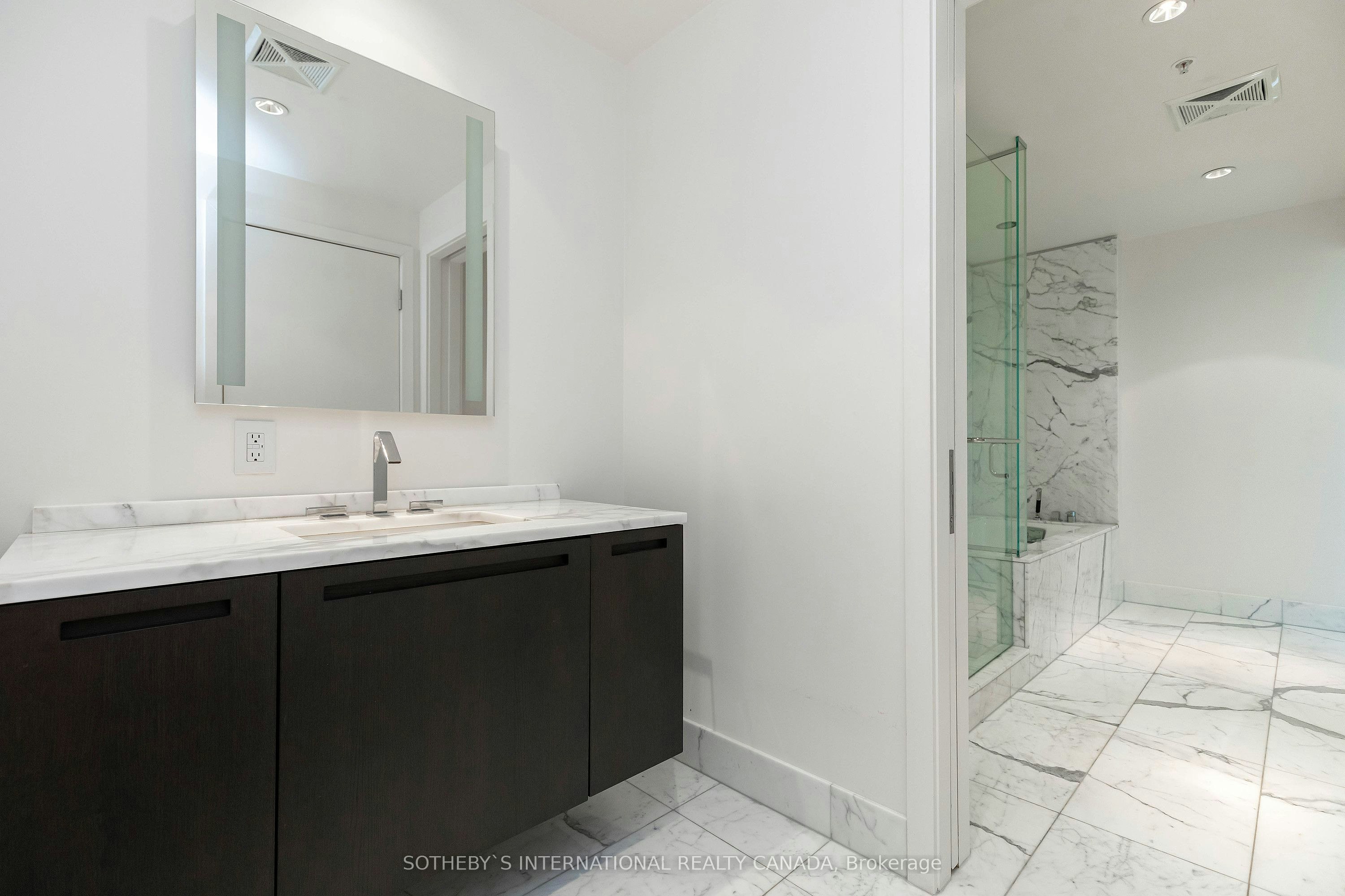 3002-180 University Avenue, Toronto, ON, M5H 0A2 - 17