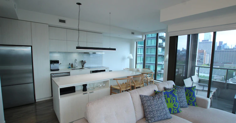 1206-2 St Thomas Street, Toronto, ON, M5S 2Z1 - 6
