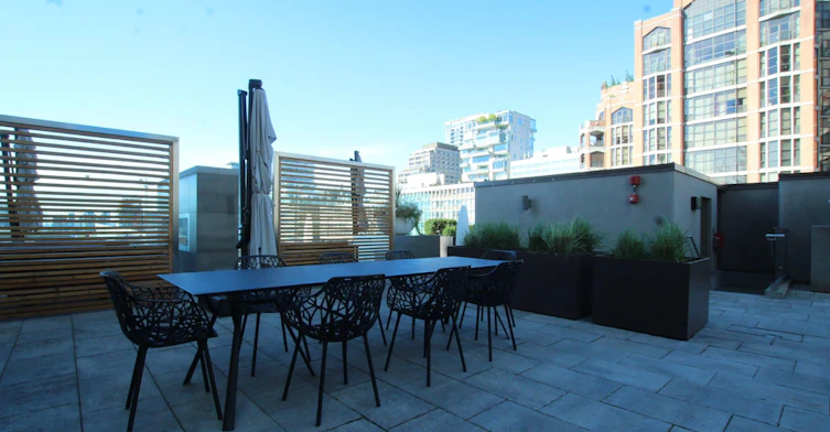 1206-2 St Thomas Street, Toronto, ON, M5S 2Z1 - 20