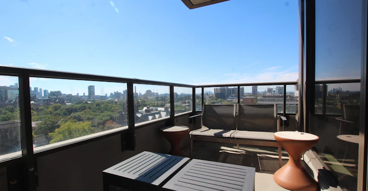 1206-2 St Thomas Street, Toronto, ON, M5S 2Z1 - 12