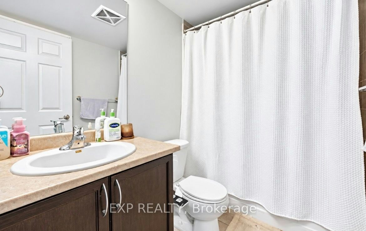 2305-19 Grand Trunk Crescent, Toronto, ON, M5J 3A3 - 7